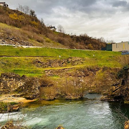 Apart Cobras Jajce Εξωτερικό φωτογραφία